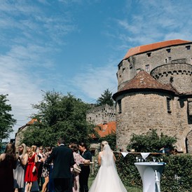 Hochzeit: Heiraten auf Schloss Horneck / Eventscheune 