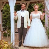 Hochzeitslocation - Landpartiey-Die Event-und Kulturscheune im Grünen UG haftungsbeschränkt