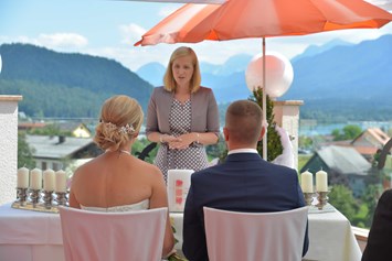 Hochzeit: standesamtliche Trauung auf unserer Aussichtsterrasse - Hotel Pension Melcher