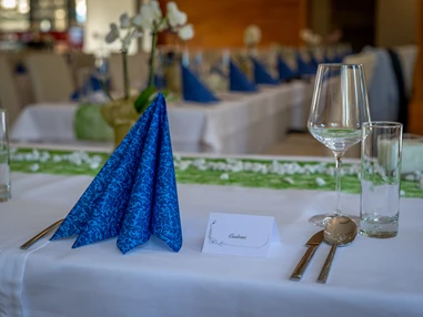 Hochzeitslocation: Tischdekoration - ABP Burgers