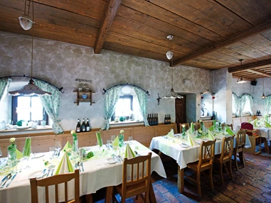 Hochzeitslocation: Angerberg-Stubn in der Tiroler Alm - Eidenberger Alm