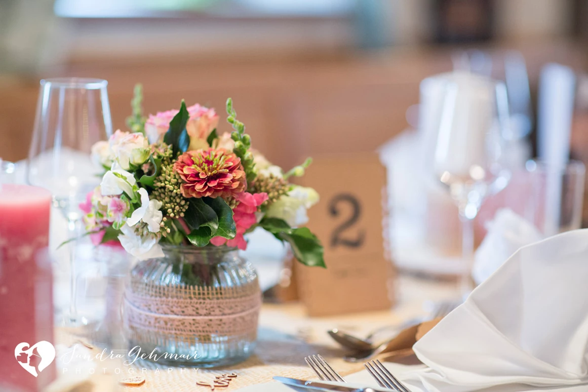 Hochzeitslocation: Eidenberger Alm