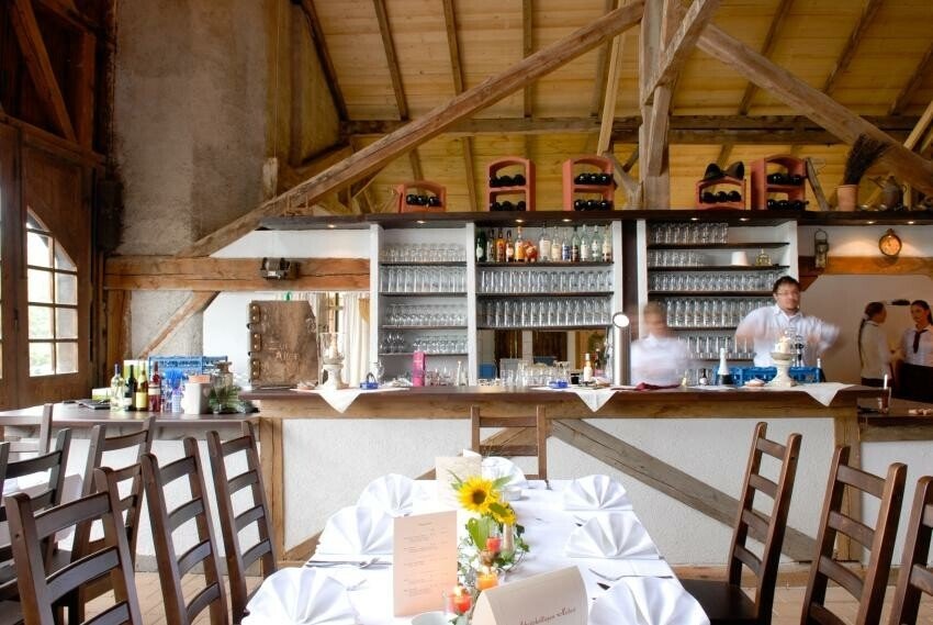 Mariage - Unterhaching -     Stilvolle Hochzeit in einem liebevoll restaurierten Sägewerk mit besonderem Flair. - Eventstadl Moosach
