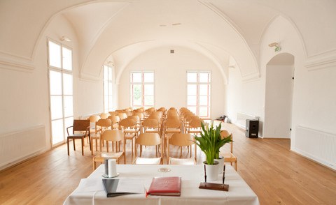 Hochzeit: Standesamtliche Trauung im Piaristensaal - Kunsthaus Horn