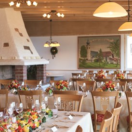 Hochzeit: Panoramarestaurant mit offenem Kamin - Gasthaus Ulrichshögl
