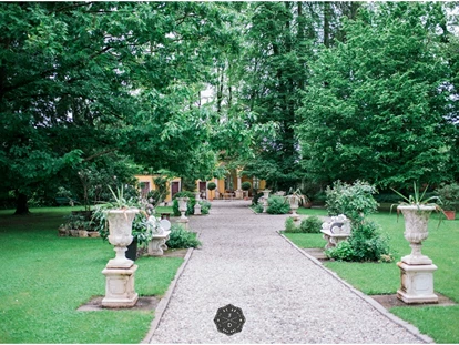 Mariage - Bezirk Leibnitz - Heiraten im Schloss Ottersbach in Grossklein (Steiermark).
Foto © blissanddelight.com - Schloss Ottersbach