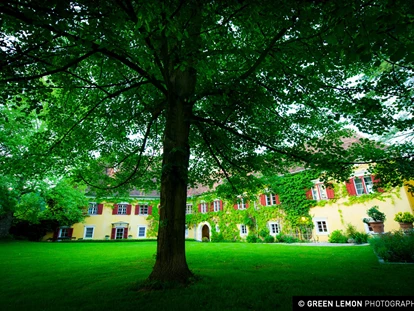 Mariage - Bezirk Leibnitz - Genießen Sie die Gartenanlagen des Schloss Ottersbach.
Foto © greenlemon.at - Schloss Ottersbach