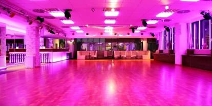 Wedding - Schwabach - Saal mittig - dance maxX
