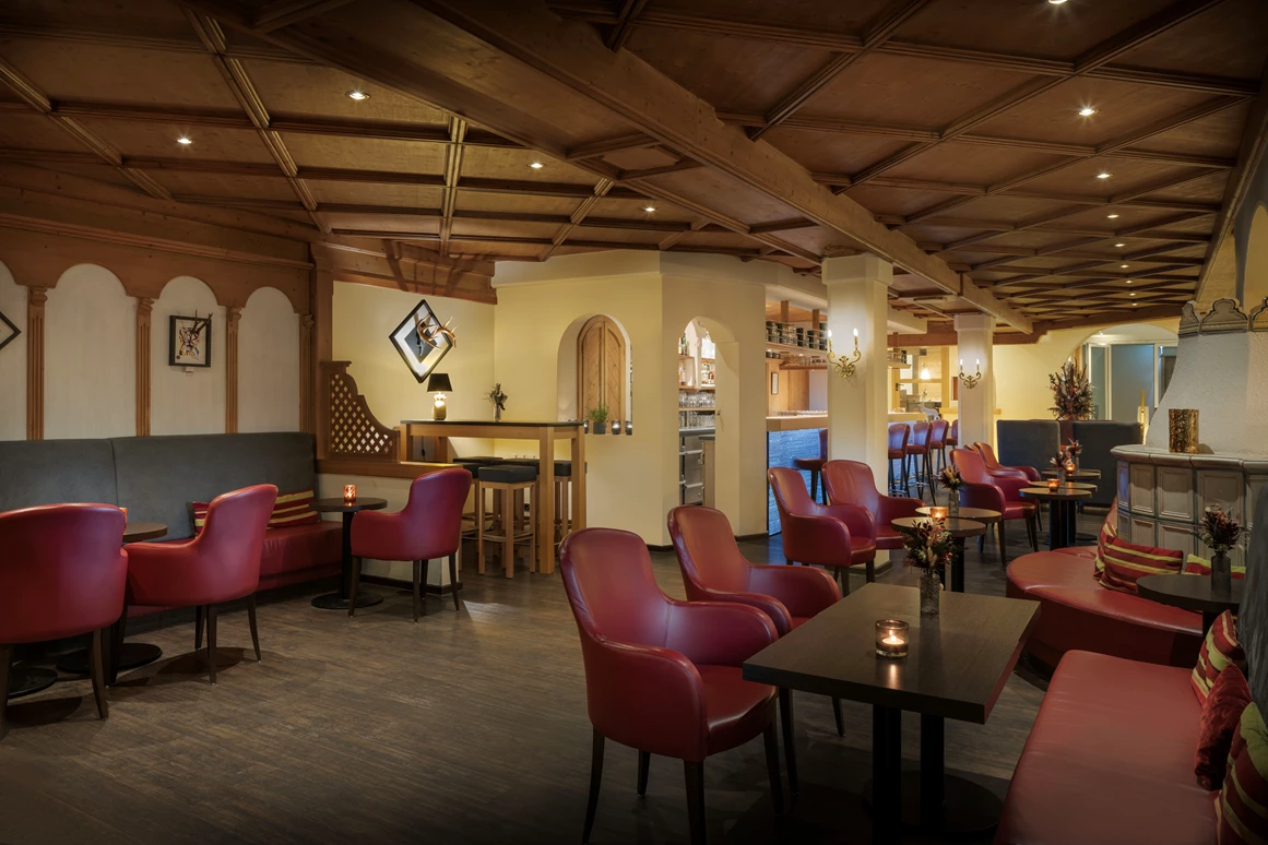 Hochzeit: Lobby Bar - Arabella Alpenhotel am Spitzingsee, a Tribute Portfolio Hotel