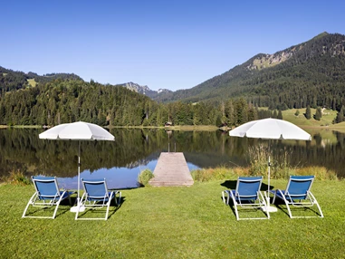Hochzeit: Seeliegewiese - Arabella Alpenhotel am Spitzingsee, a Tribute Portfolio Hotel