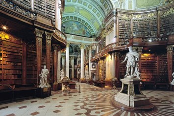 Hochzeit: Prunksaal - Österreichische Nationalbibliothek