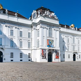 Hochzeit: Josefsplatz - Österreichische Nationalbibliothek