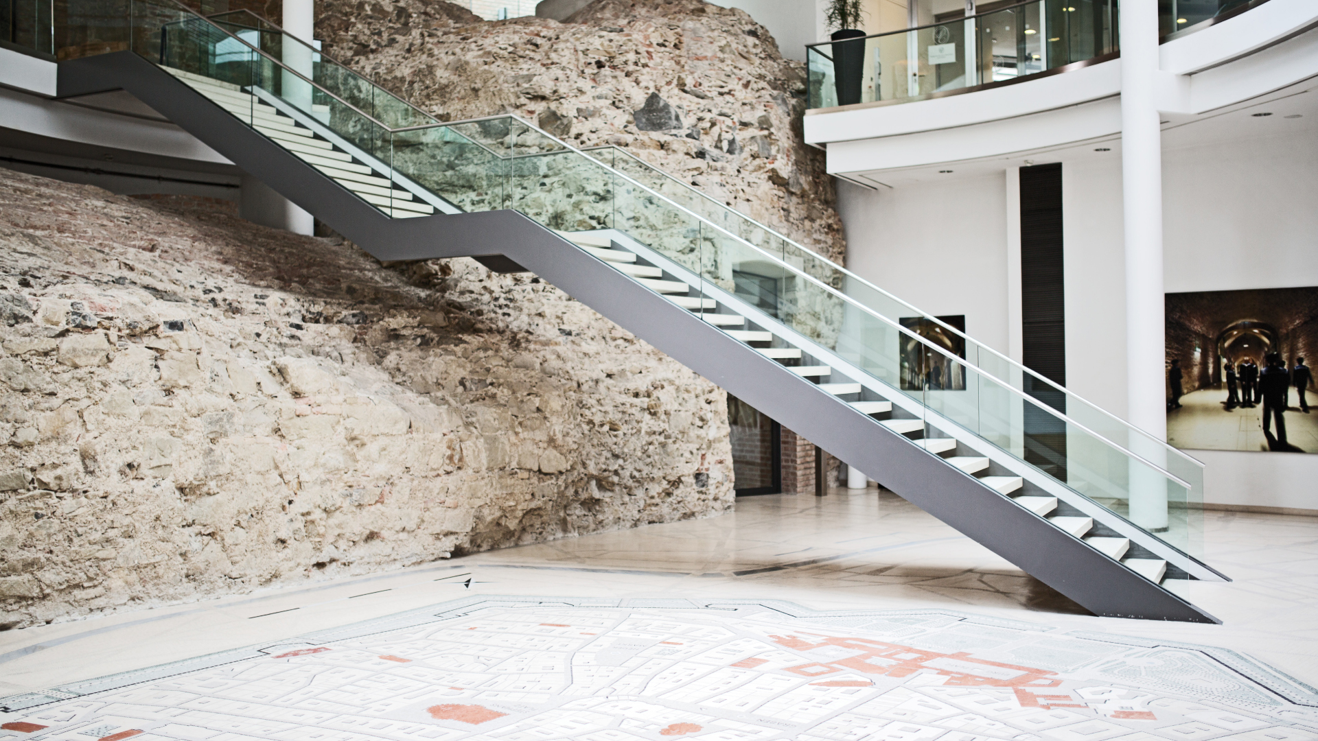 Hochzeit: Stadtbild - Palais Coburg Residenz