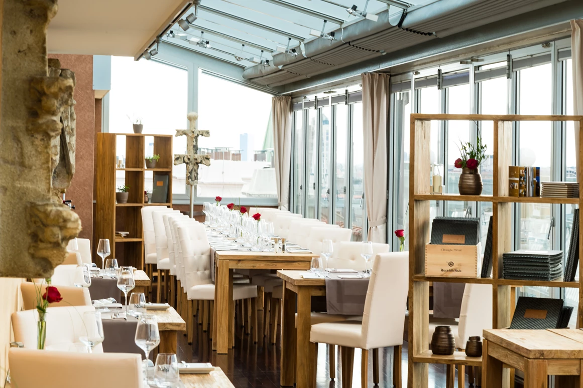 Hochzeitslocation: Raumansicht - Ristorante Settimo Cielo