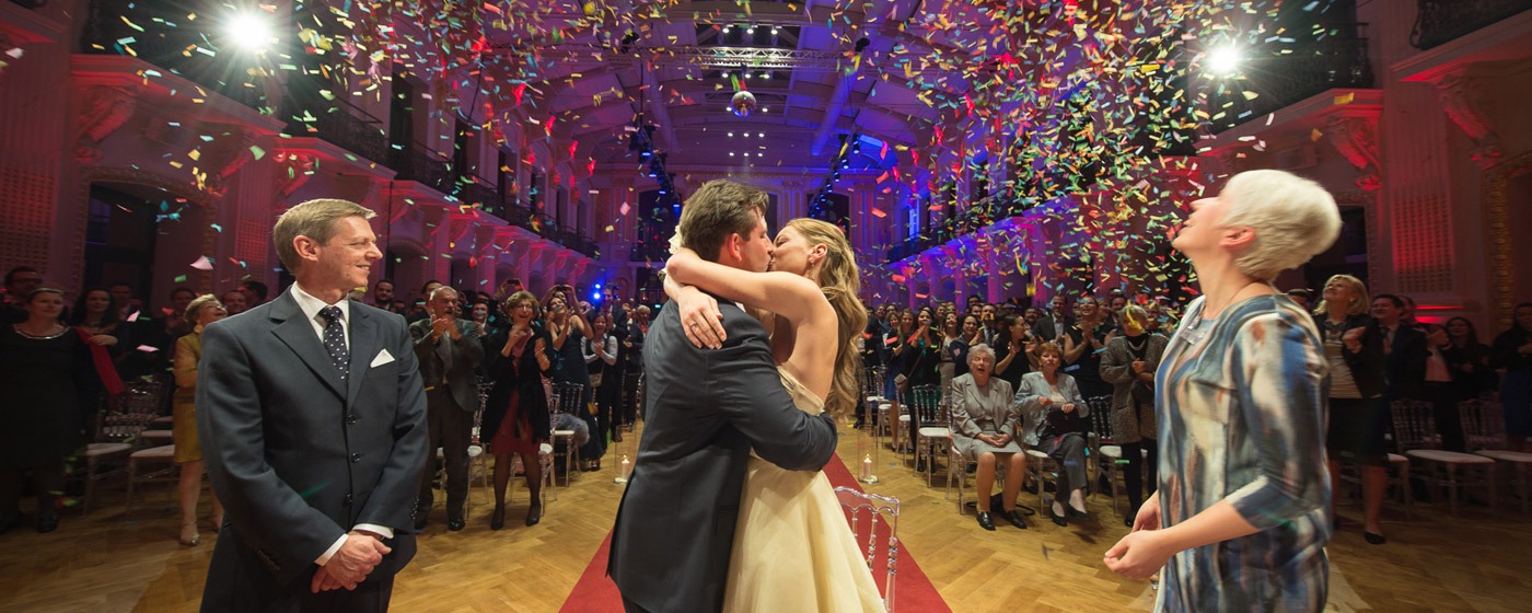 Matrimonio - Wien-Stadt -     Zeitlose Erinnerungen in einer Hochzeitslocation voller Geschichte und Charme. - Sofiensäle