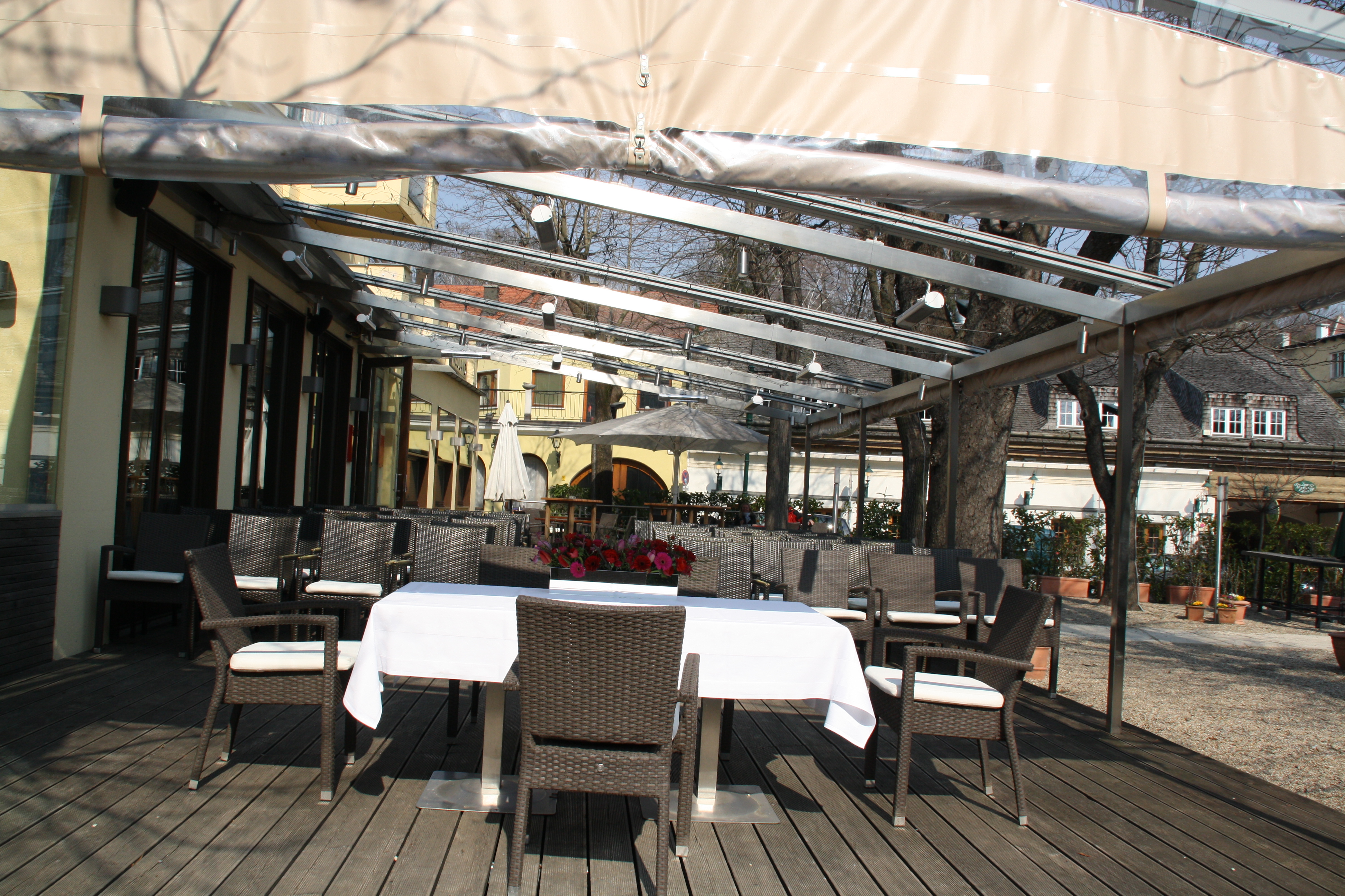 Hochzeit: Restaurant Neuland