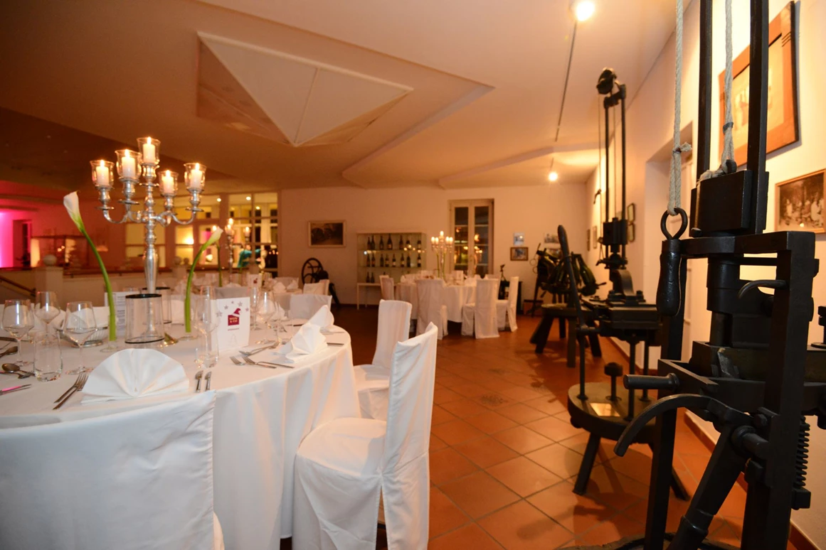 Hochzeit: Schlumberger Kellerwelten