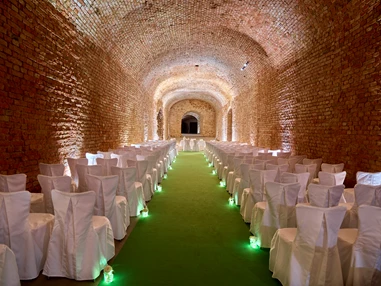 Hochzeit: Schlumberger Kellerwelten