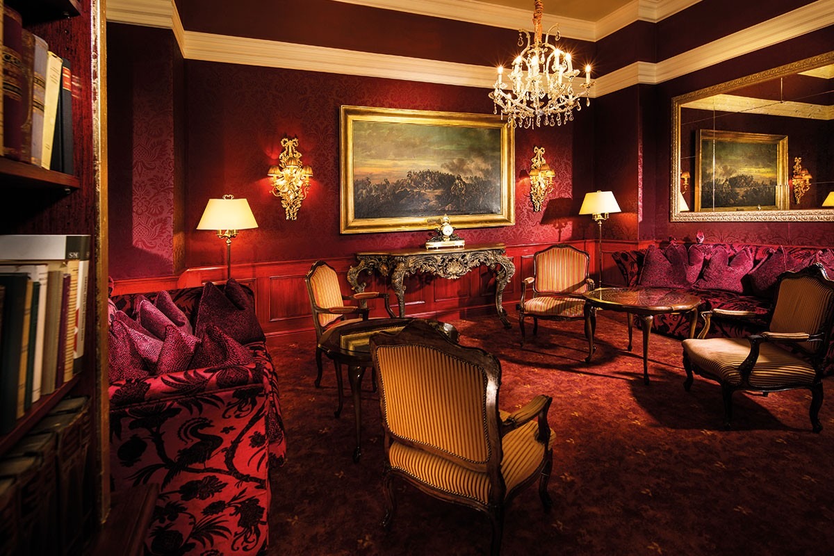 Mariage - Hallein -     Traumhochzeit im historischen Ambiente des Hôtel Bristol Salzburg. - Hotel Bristol Salzburg