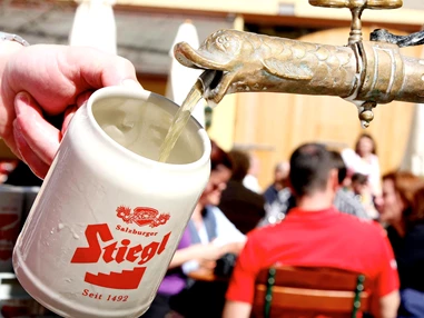 Hochzeitslocation: Unser Bierbrunnen eignet sich perfekt für Ihren Aperitif - Stiegl-Brauwelt