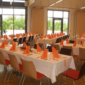 Hochzeit: Gemeindesaal Göming