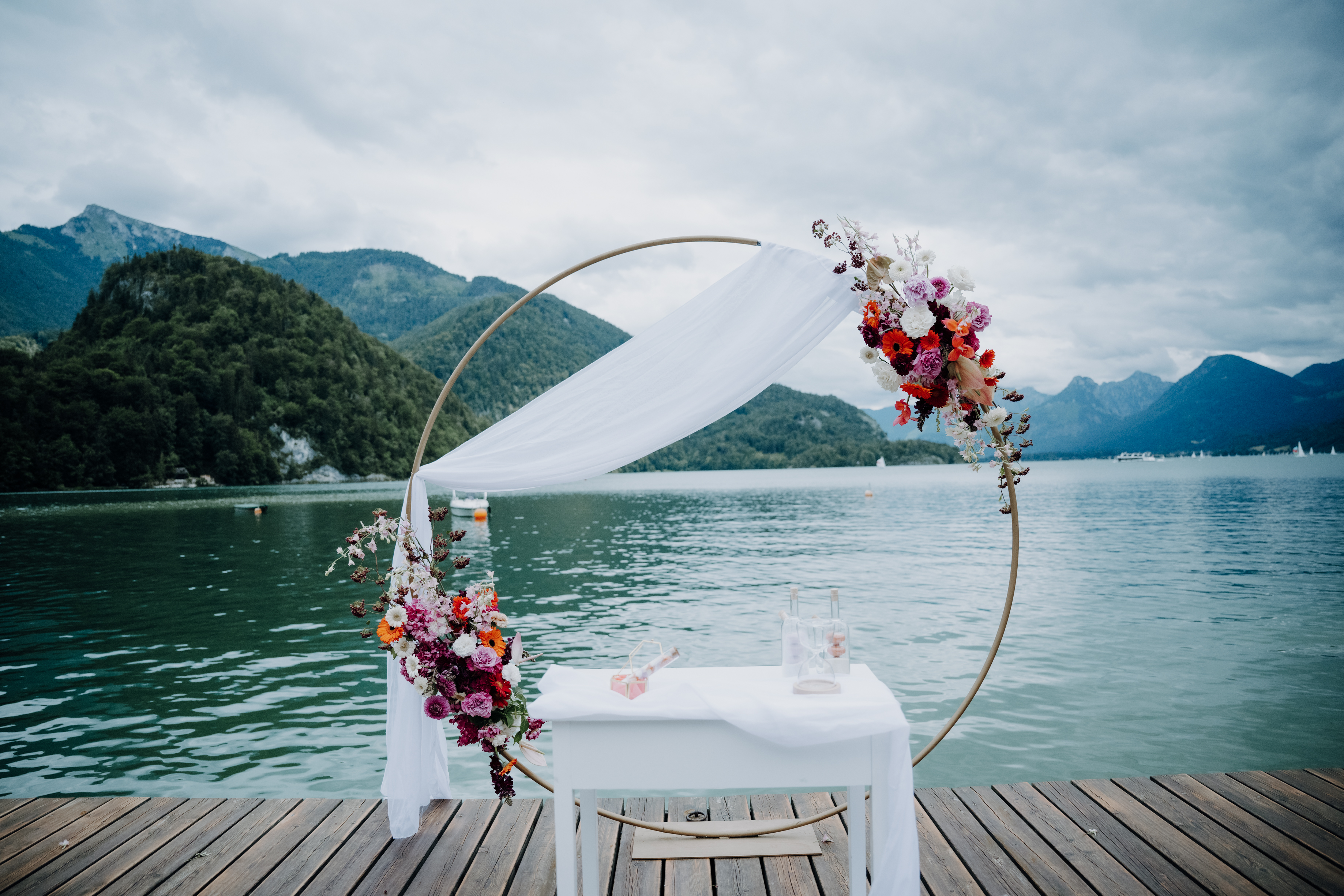 Hochzeit: Traubogen - Seehotel Billroth