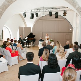 Hochzeit: Trauung im Burgsaal - Burg Golling