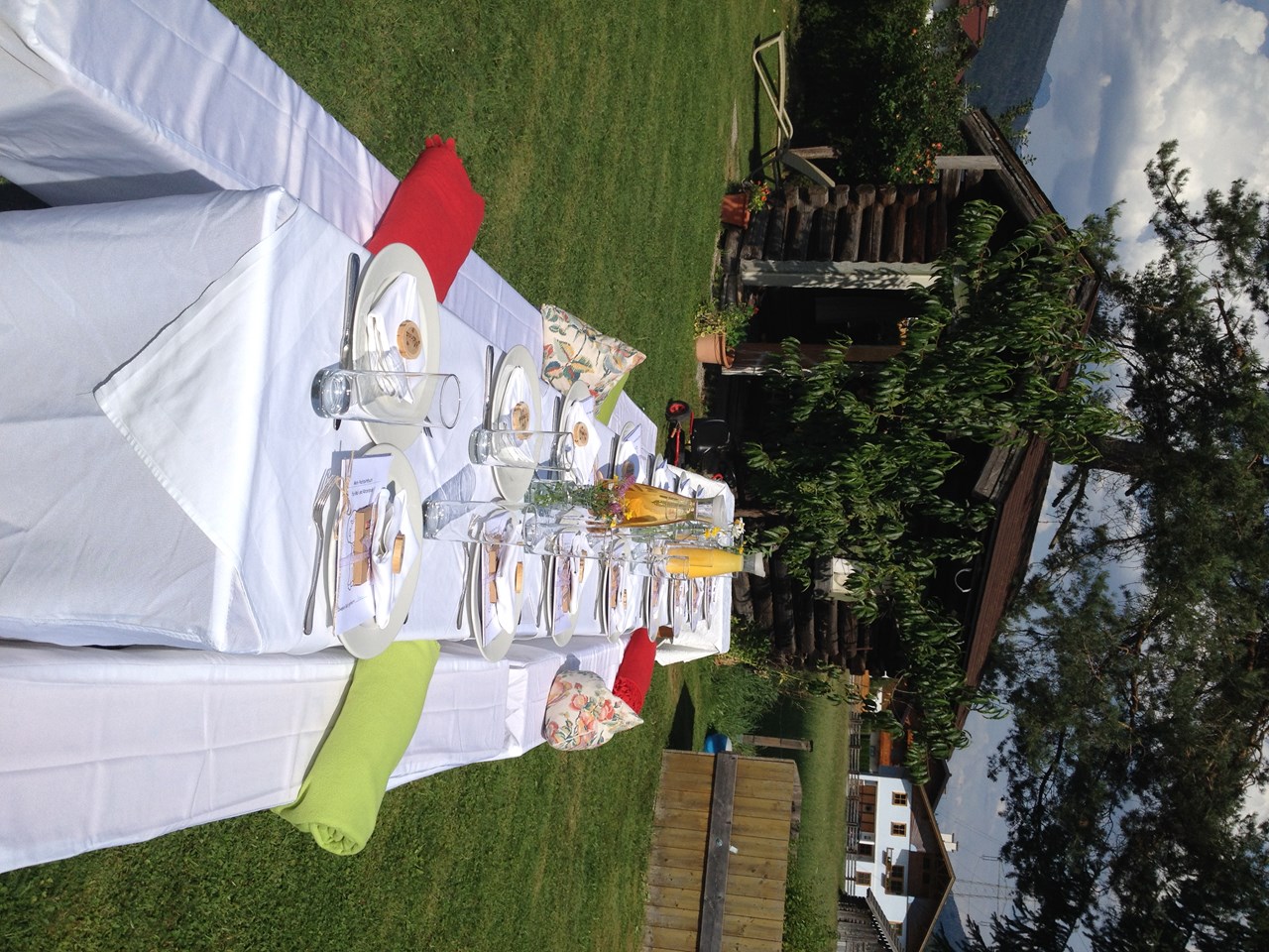 Scheffer's Hotel Angaben zu den Festsälen Kindertisch Garten 