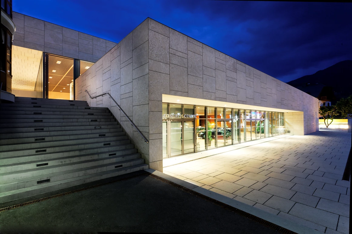 Hochzeit: Außenansicht Erdgeschoss - Ferry Porsche Congress Center