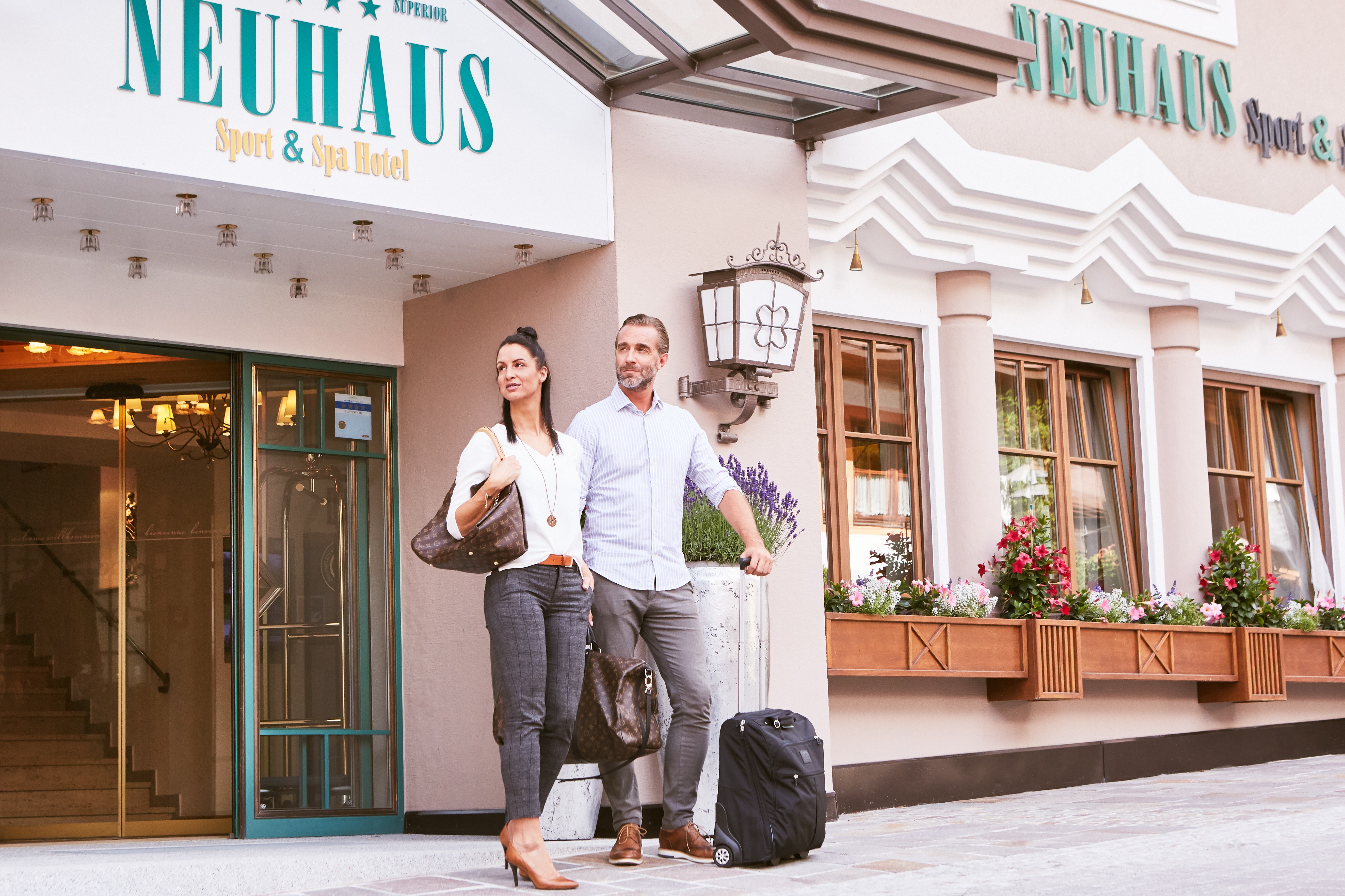 Hochzeit - Brixen im Thale - Stilvolle Hochzeitsfeier in Saalbach mit alpinem Flair und erstklassigem Service. - Hotel Neuhaus