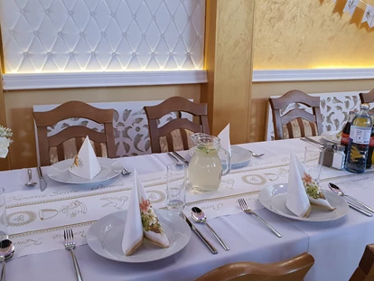 Hochzeit - Höbersdorf - Hochzeitssaal Wien Rosental