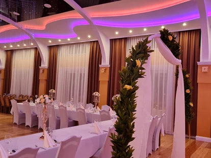Hochzeit - Höbersdorf - Hochzeitssaal Wien Rosental