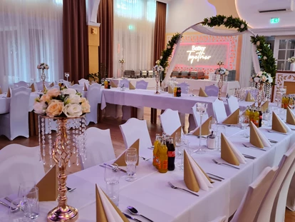Hochzeit - Höbersdorf - Goldener Saal - Hochzeitssaal Wien Rosental