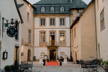 Hochzeit: Château de Bourglinster