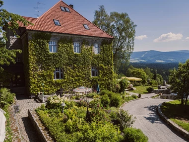 Hochzeitslocation: Eure exklusive Hochzeit in Breitenberg. - Villa Breitenberg
