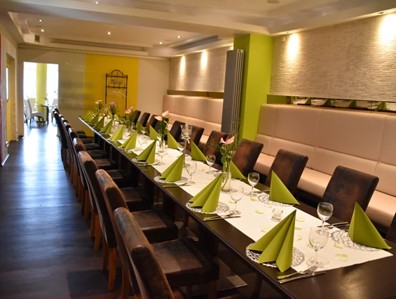 Hochzeit: Saal
Tafel für bis zu 35 Personen  - Restautrant Pfanntissimo