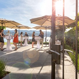 Hochzeit: Aperos und Zeremonien direkt am Zürichsee - Romantik  Seehotel Sonne 