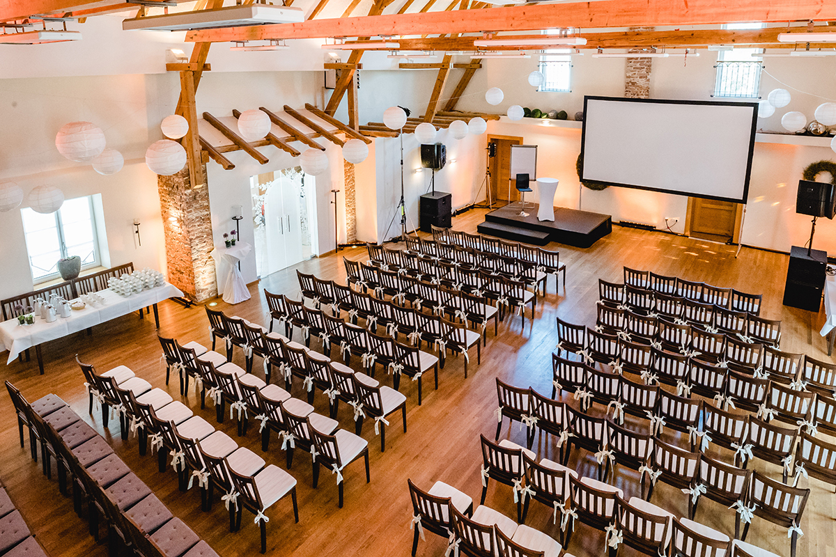 Hochzeitslocation: Maier's Hofstubn