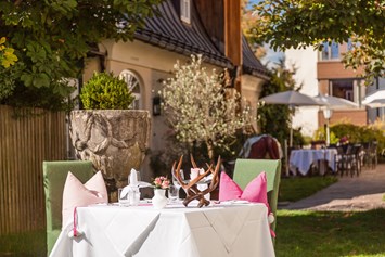 Hochzeit: Gastgarten - Romantik Spa Hotel Elixhauser Wirt ****S