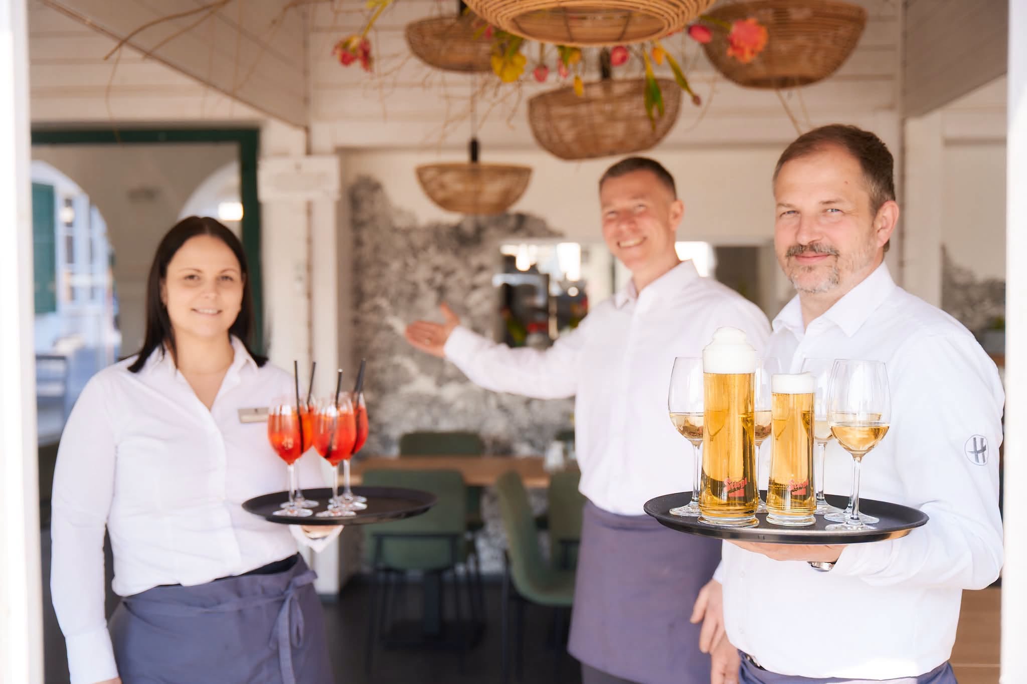 Mariage - Standesamt - Unser Restaurantleiterteam mit Jenny, Boti und Roli - Hannersberg - der Hochzeitsberg