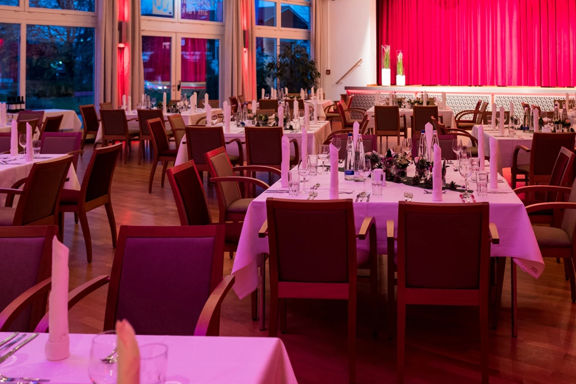 Hochzeit: Kultursaal am Park