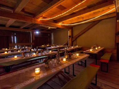 Hochzeitslocation: Hochzeit in der Scheune - Hochzeitslocation Lamplstätt - 3 Tage feiern ohne Sperrstunde