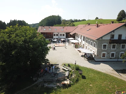 Wedding - PLZ 83562 (Deutschland) - Hochzeitsfeier mit Tanzboden - Hochzeitslocation Lamplstätt - 3 Tage feiern ohne Sperrstunde