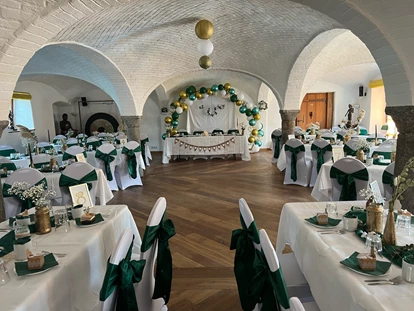 Wedding - PLZ 83562 (Deutschland) - Hochzeit im Gewölberaum - Hochzeitslocation Lamplstätt - 3 Tage feiern ohne Sperrstunde