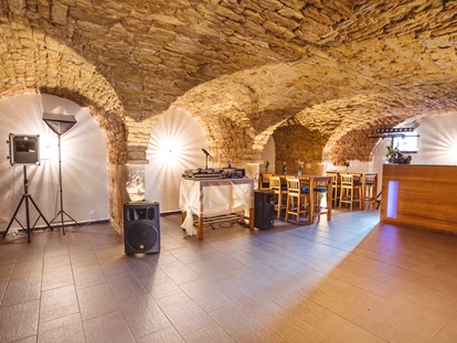 Matrimonio - Flonheim - WeinBar im alten Kreuzgewölbe