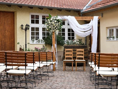 Matrimonio - Flonheim - WeinBar im alten Kreuzgewölbe