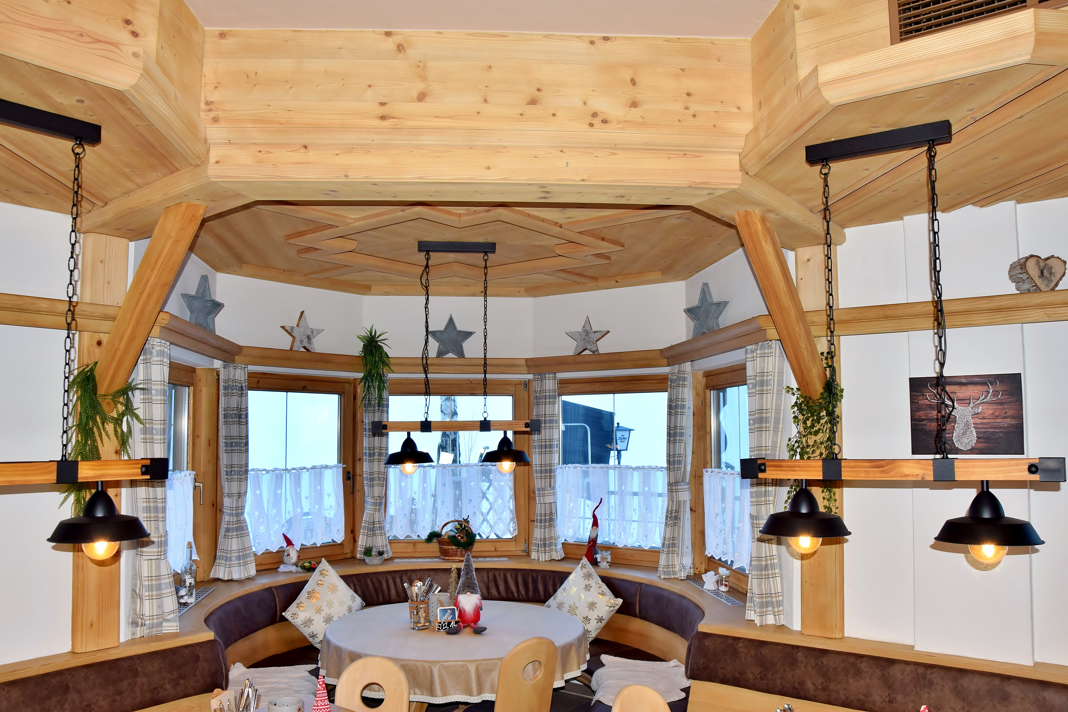 Hochzeit: Restaurant in Niederau Wildschönau Tirol! Typisch tiroler Küche - gutes Restaurant - Cafe Restaurant Tennladen 