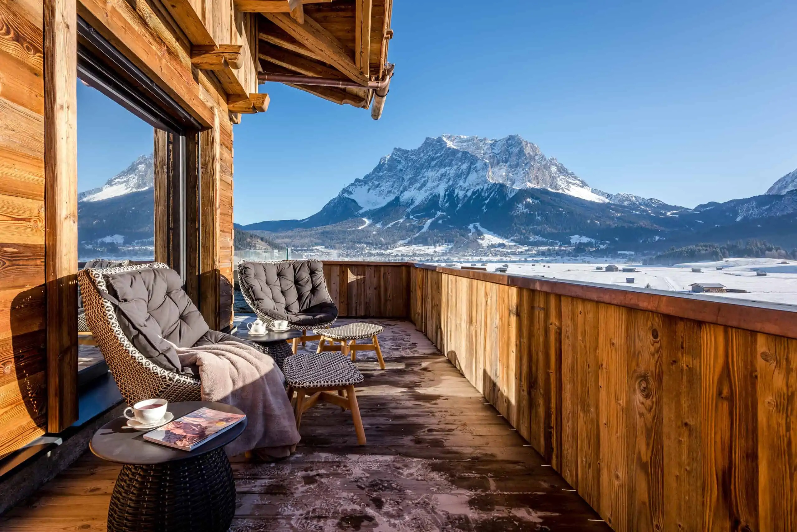 Hochzeit - Sagl - Freie Trauung vor der beeindruckenden Kulisse der Zugspitze für unvergessliche Hochzeitsmomente.
 - Hotel Post Lermoos