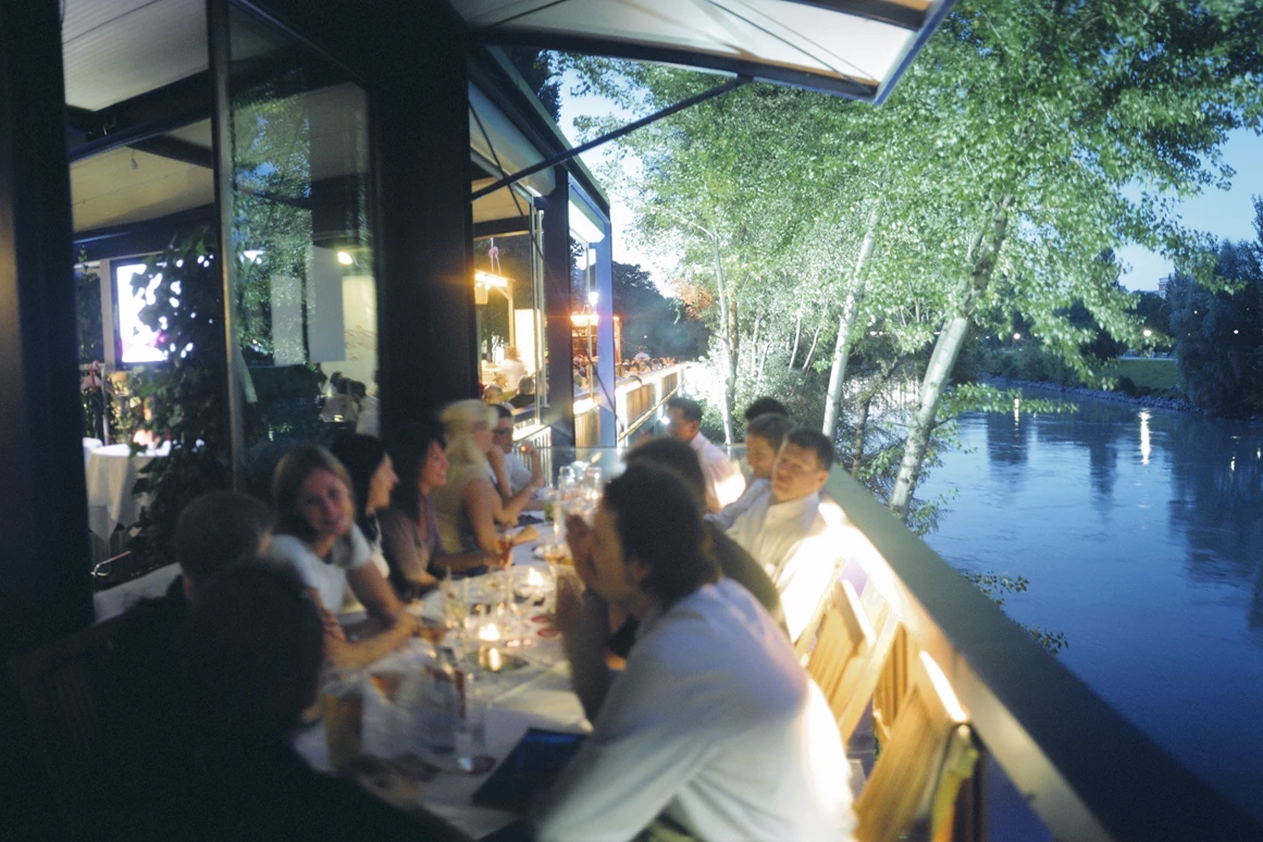 Hochzeitslocation: summerstage Pavillon