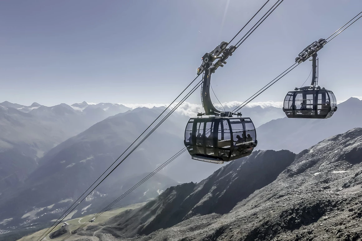 Hochzeitslocation: Heiraten im ice Q auf 3.048 m Seehöhe am Gipfel des Gaislachkogls
 - ice Q